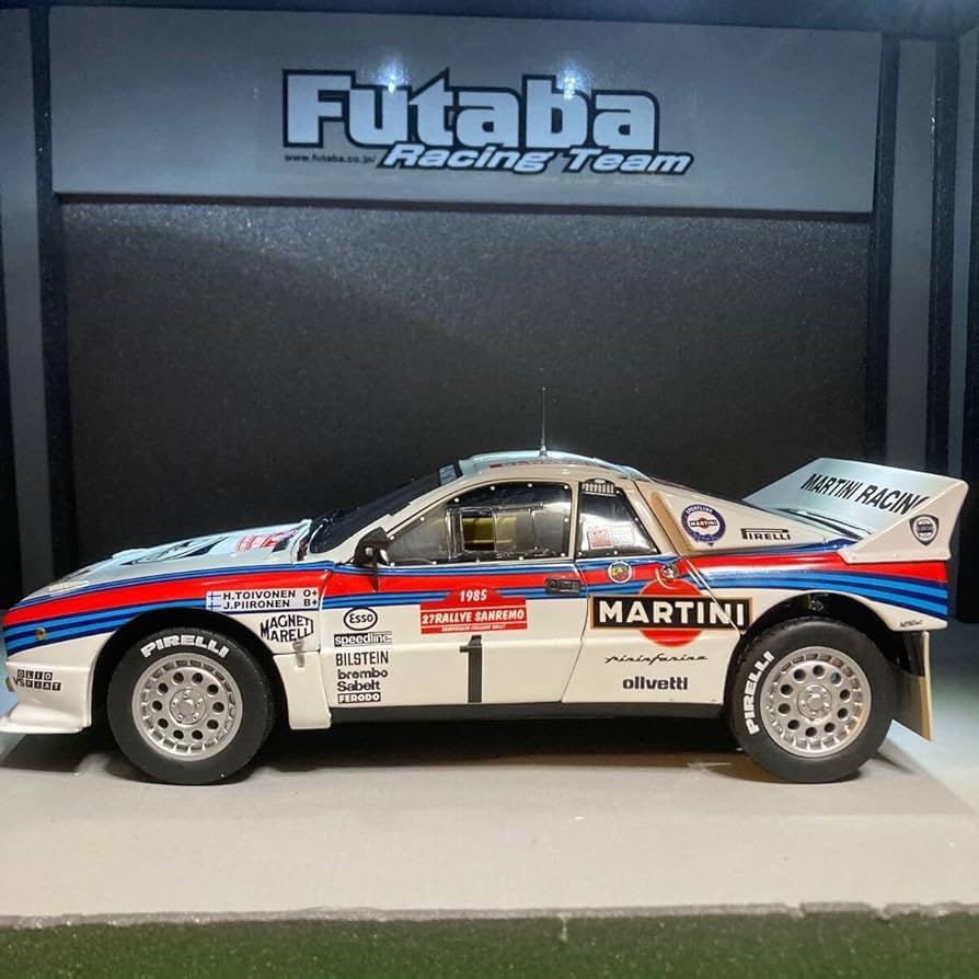 1/18 ランチア 037 ラリー ’83 モンテカルロ MARTINI #1 楽天市場】##【中古】 京商 KYOSHO 1/18 ランチア・037 ラリー